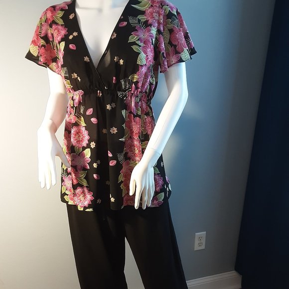 VINTAGE FLORAL CROP PANTS SET by OSCAR de la RENTa - Picture 1 of 13